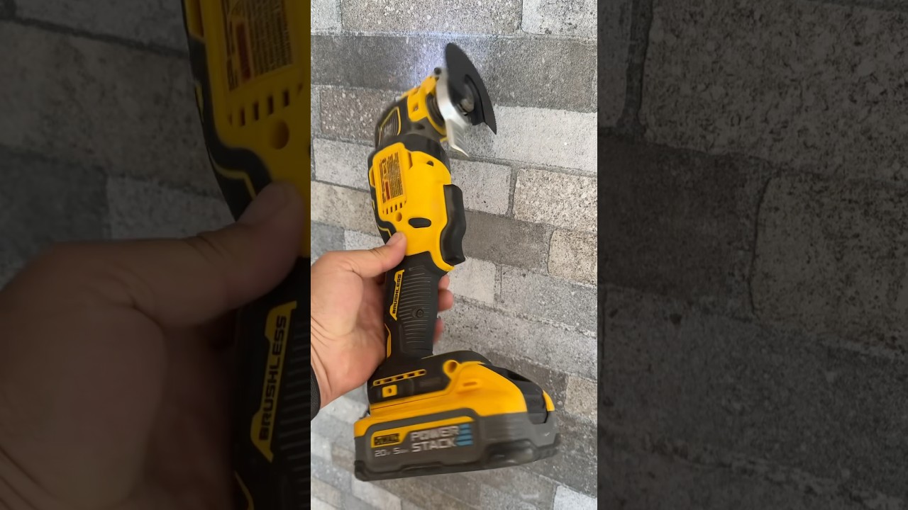 Multiherramienta DCS356 Dewalt en acci&oacute;n