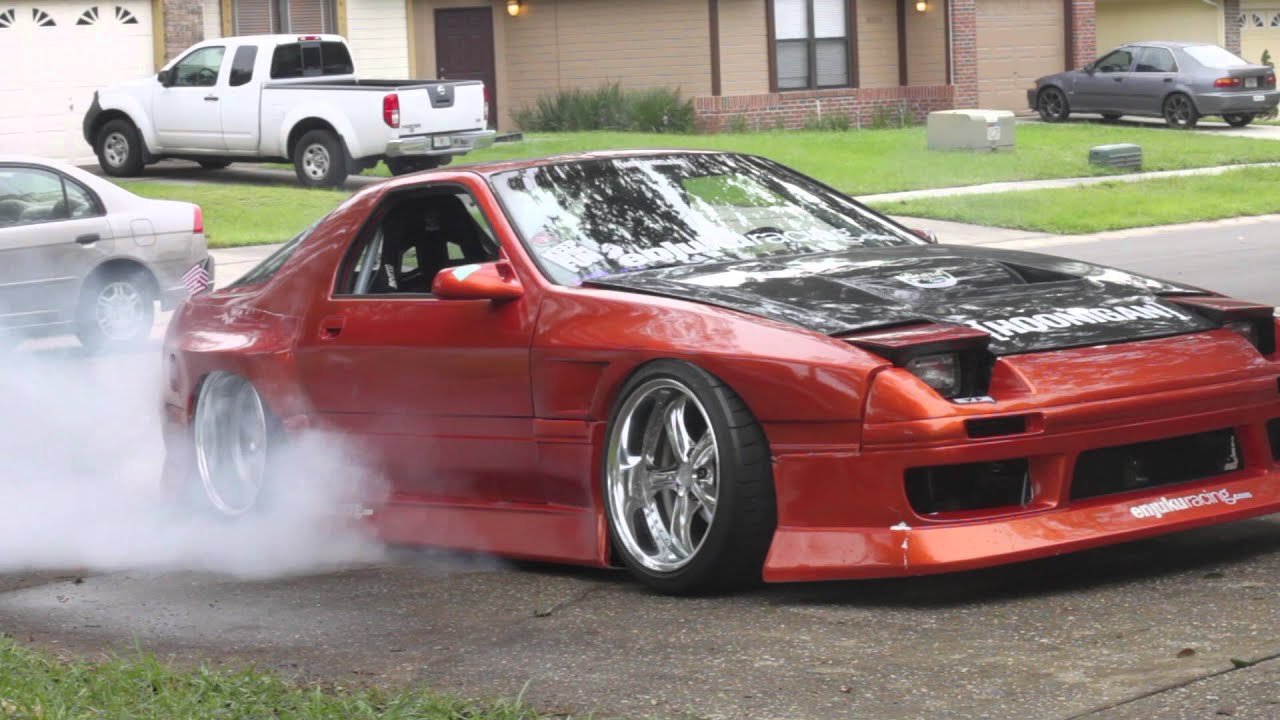 Beard Life | V8 RX7 | Driveway Burnout