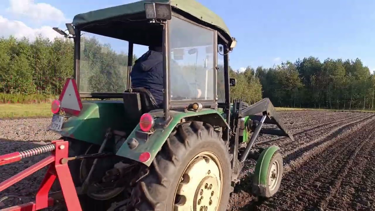 Вспашка, NPK, культивация, посев - осенние трудности 2025 - лучшее видео на канале!!