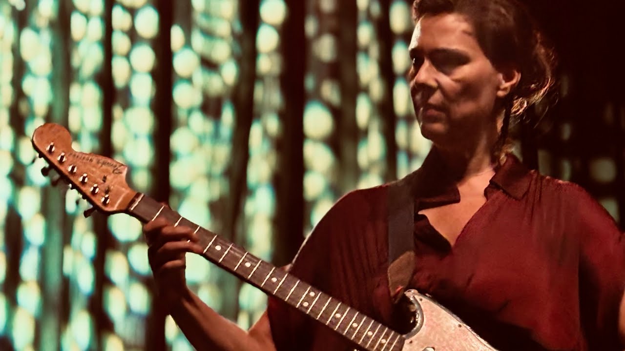 Peng! 33 by Stereolab (Live in Toronto)