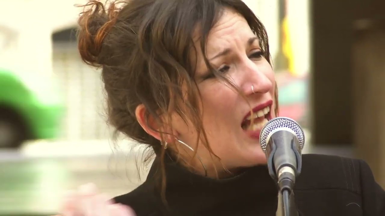 Dol - Neus Ferri