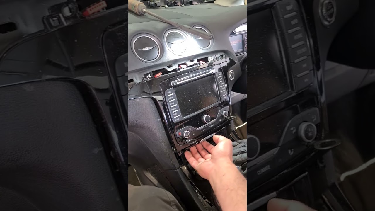 Ford Mondeo Head unit remove! 2010