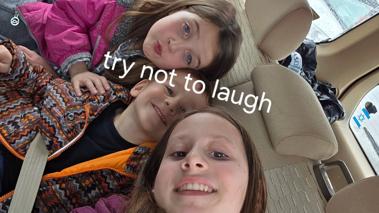 Reacting to a funny peppa pig video.🤣 #funny #reaction #fyp  #trynottolaugh @Gamer_Johanna 