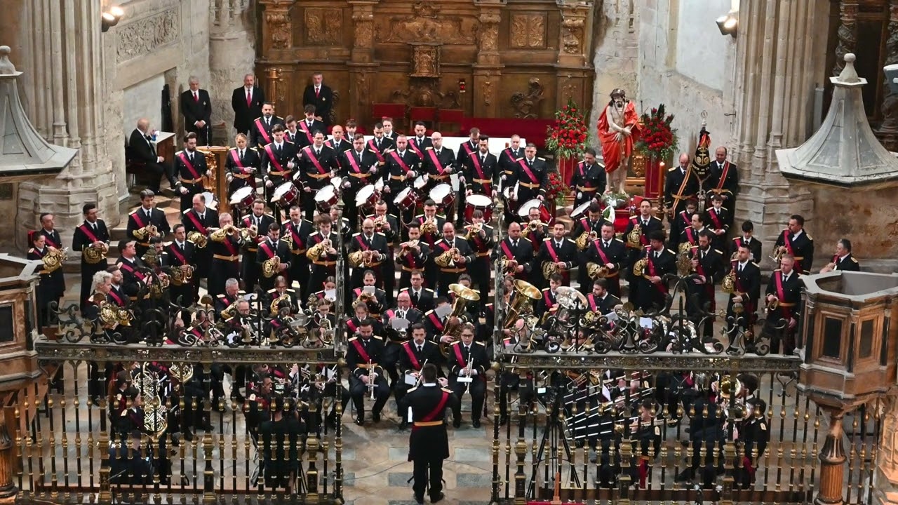 Banda Stmo.Cristo de la Victoria-Marcha: Merced a tus Cadenas.(Estreno)