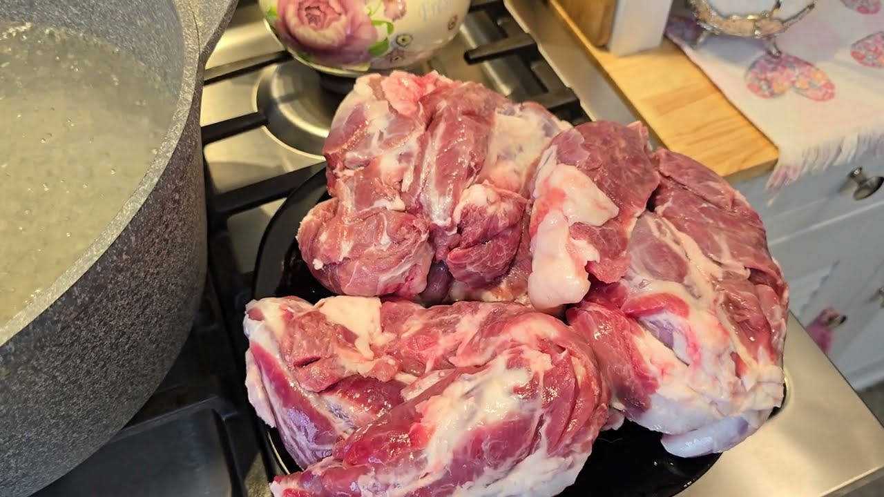 من أطيب الأكلات الحلبية السورية 🥰 الفريكة باللحمة 🍖🥩
