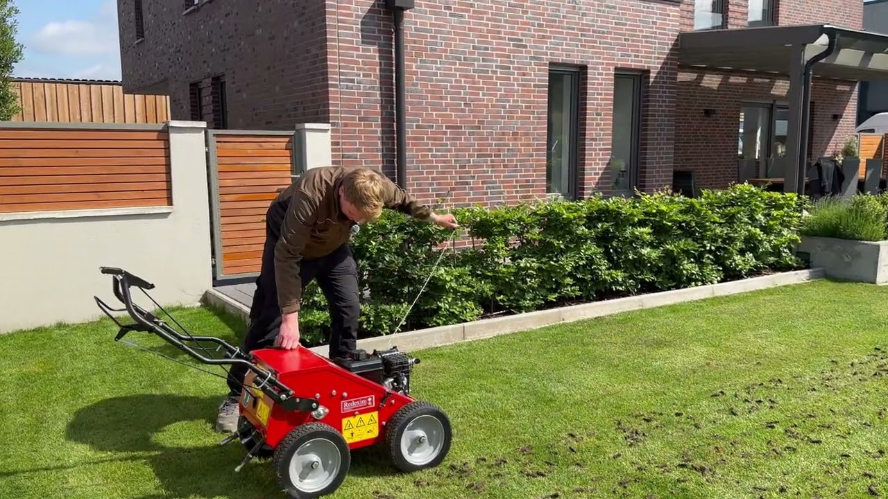 Rasen aerifizieren & sanden – So wird dein Rasen wieder dicht und gesund!