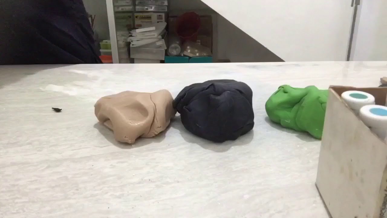 How to make army’s motif fondant icing