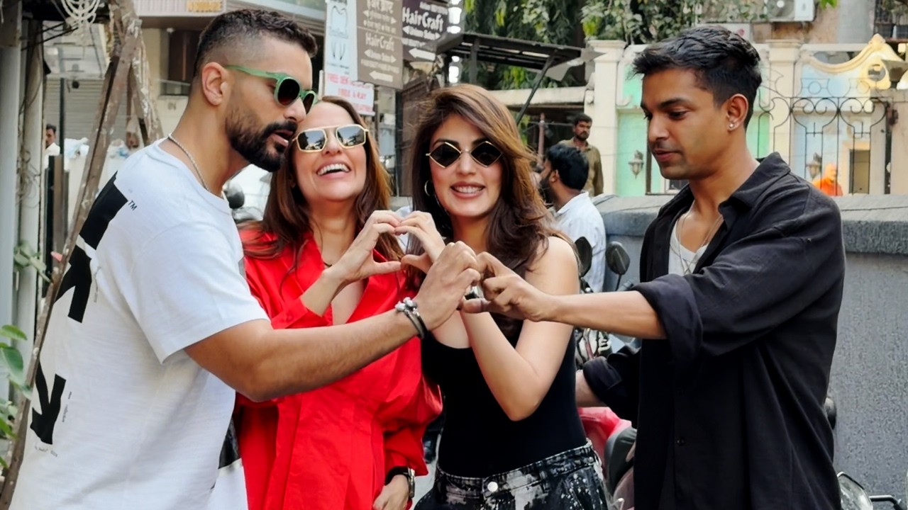 Rhea Chakraborty With Neha Dhupia & Angad Bedi Spoptted In Bandra | MS Bollywood