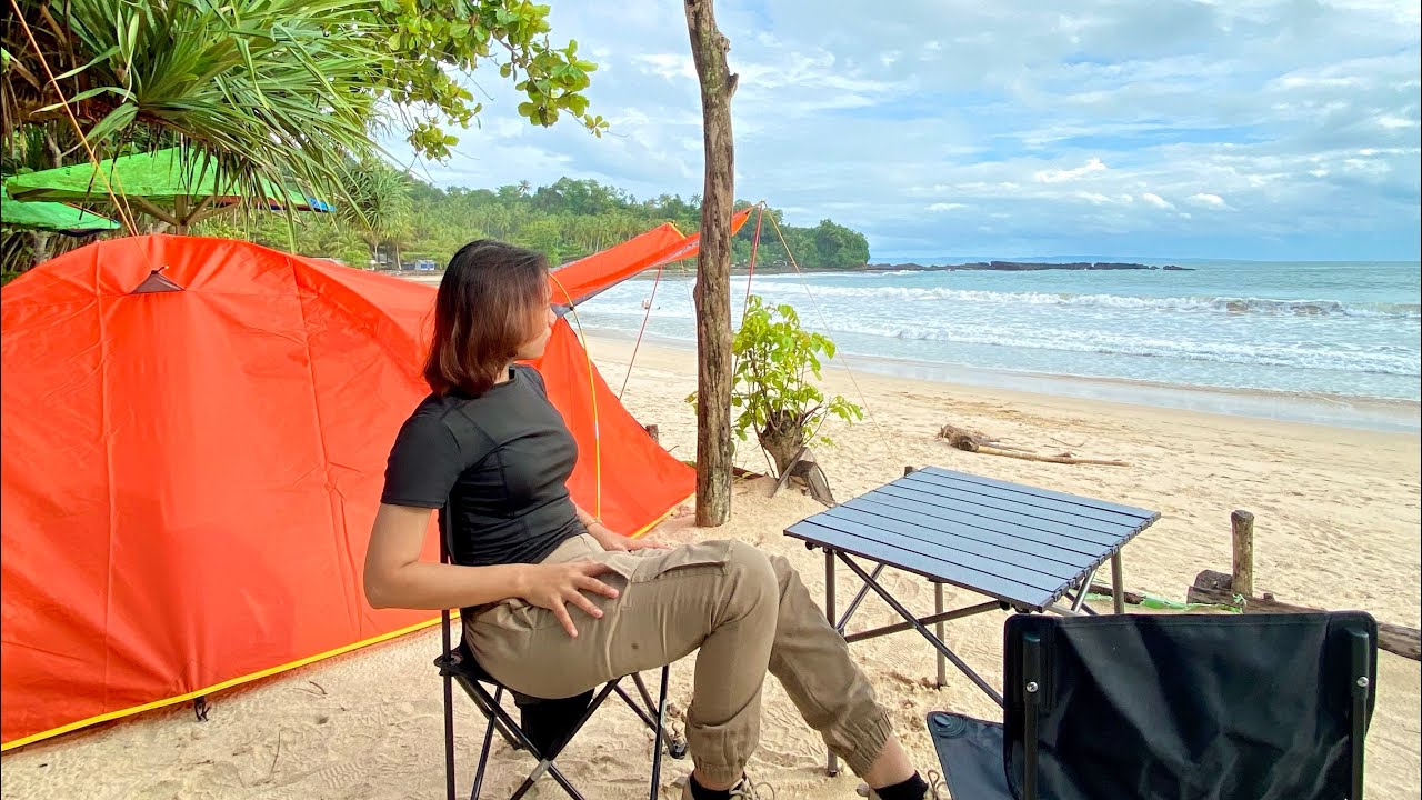 CAMPING DI PANTAI SAWARNA LEGON PARI