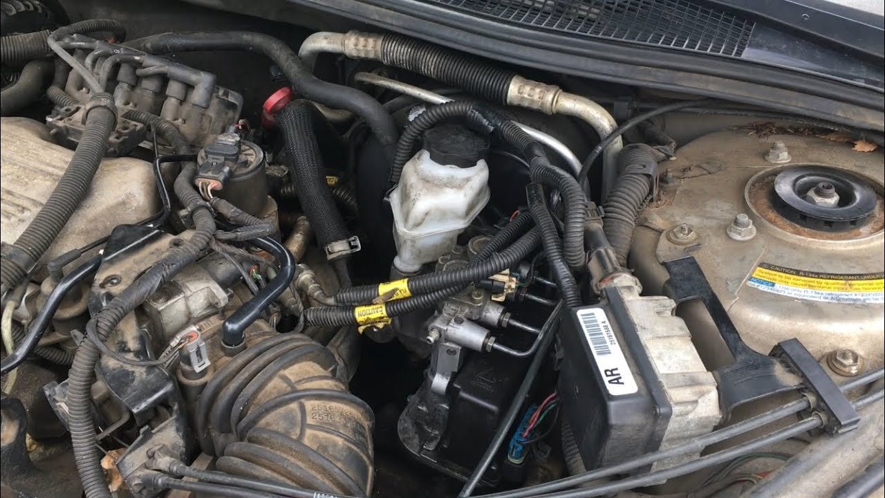 How to - Buick Century 1997 Brake Master Cylinder replacement.