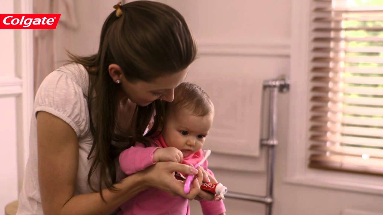 Caring for your baby's first teeth