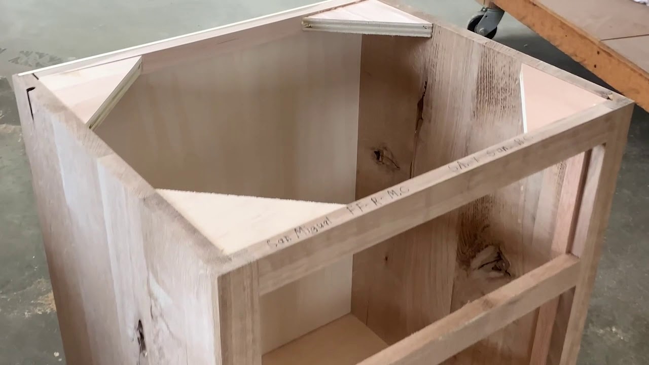 Joinery In Your Simply Amish Furniture