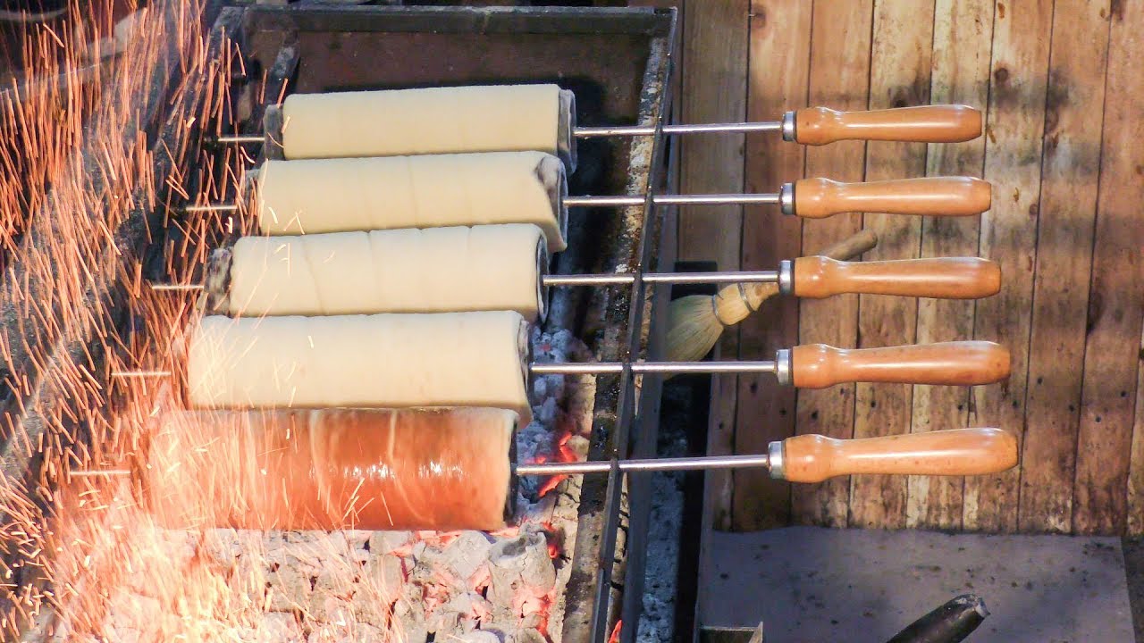 The Kurtos Kalacs. Tasty Sweet from Hungary and Romania. Italian Street Food