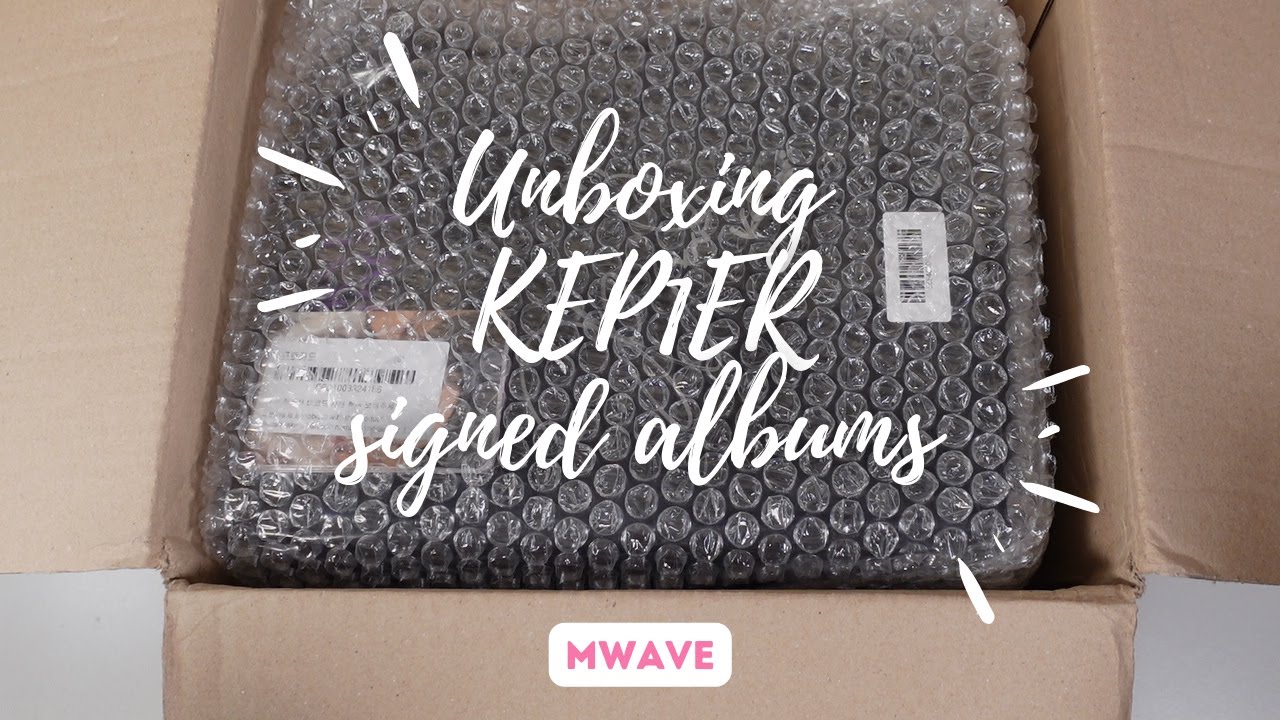 UNBOXING KEP1ER MWAVE SIGNED ALBUMS // did we get all 9 members?