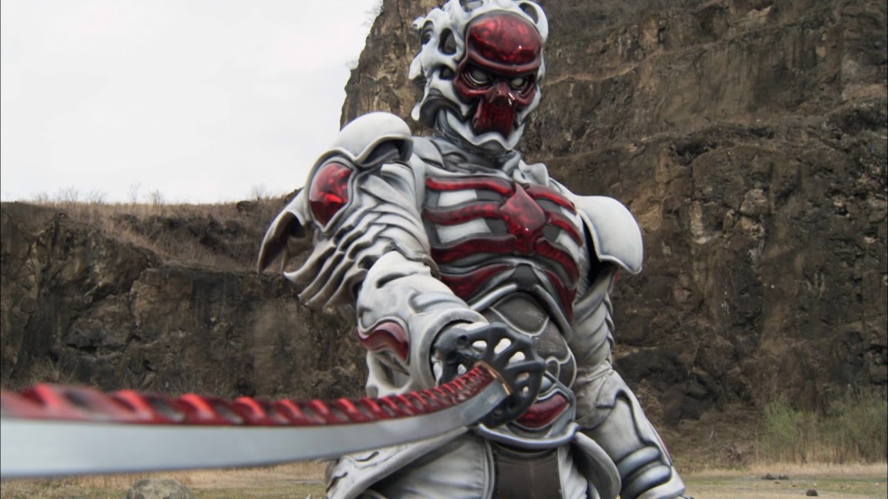 Samurai - Test of the Leader - Power Rangers vs Robtish and Deker | Power Rangers Official