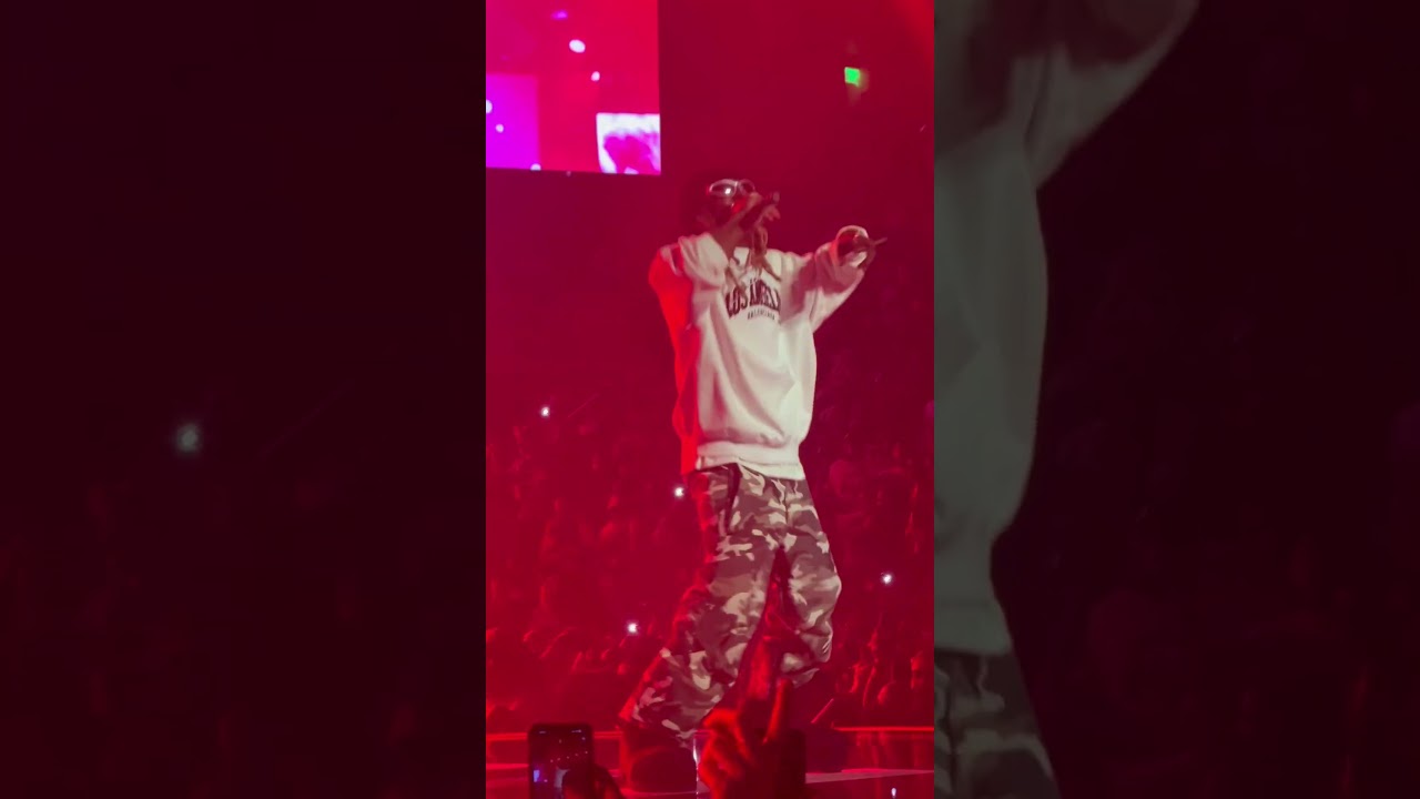 Lil Wayne - Blunt Blowin - State Farm Arena - 1/18/25