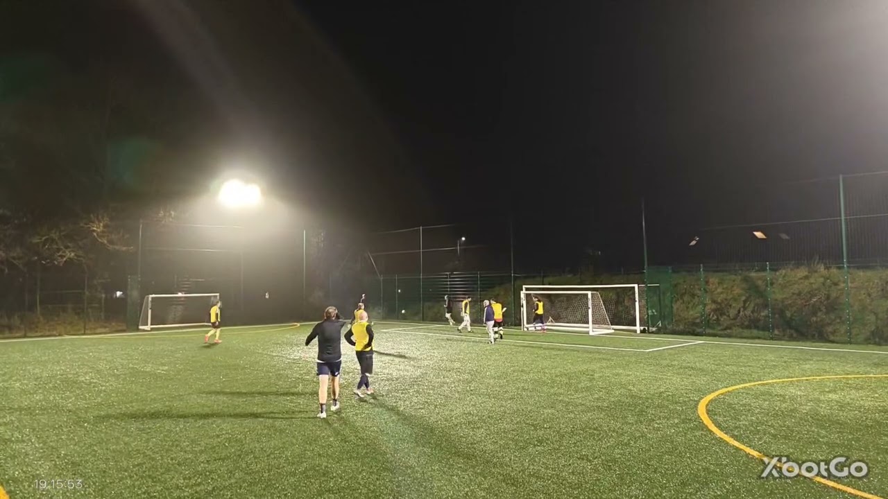 Foggys football 260210 colours 5-3