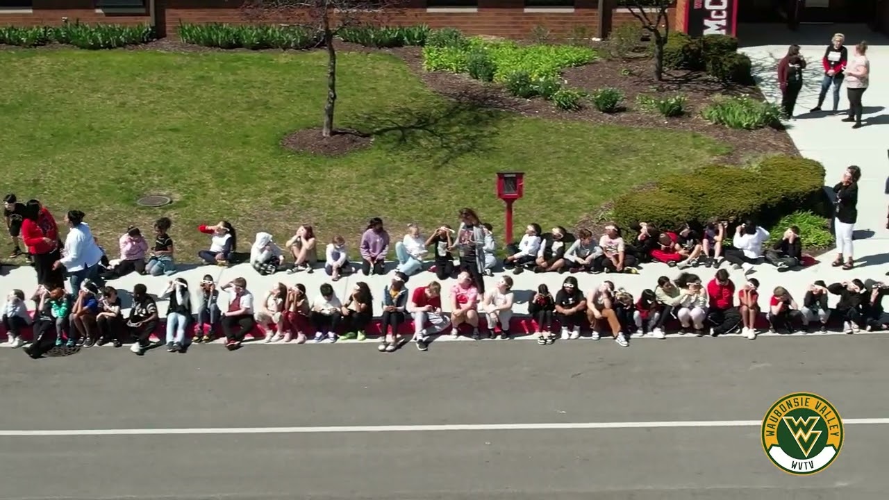 McCarty Elementary Takes In The Eclipse