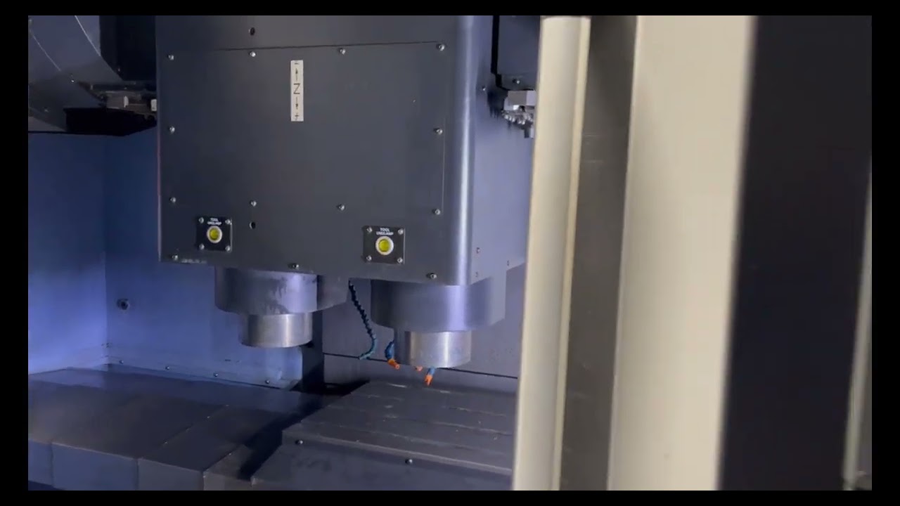 Doosan DMP 500 2SP Vertical Machining Center