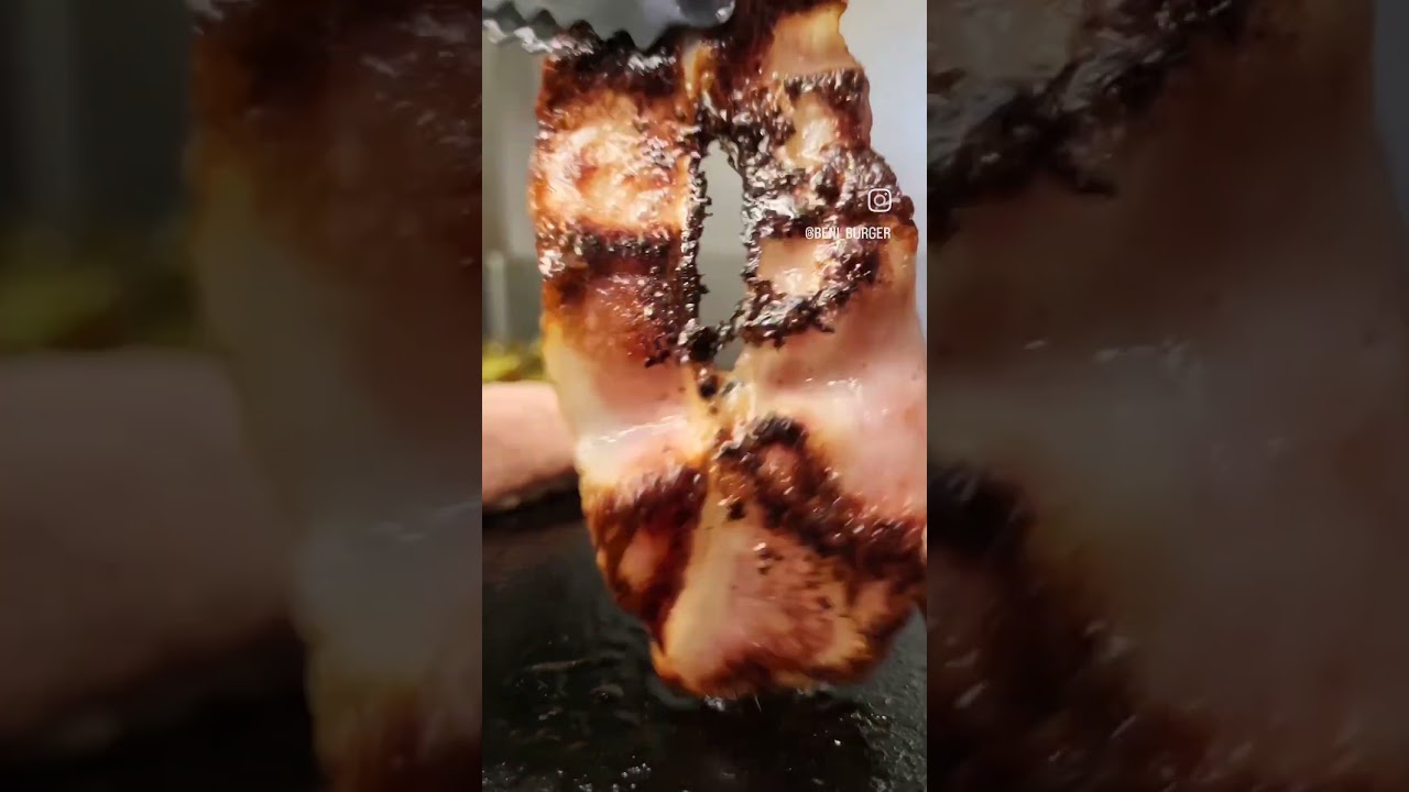 Tasty Big Burger #asmr #burger #tasty #foodie #ko&scaron;ice #bacon #tasty #slovakia #jedlo #varenie
