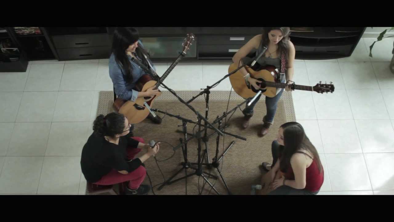 iliana Beilis feat. Silvia & Karmen - Te besé (cover)