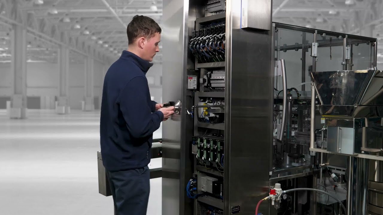 Maximize Efficiency with LunaLink – The Ultimate OEE Platform