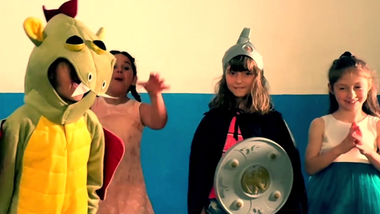 Un Castell embruixat / Teatre Segon de Primària 2024/2025 (Escola Piaget)