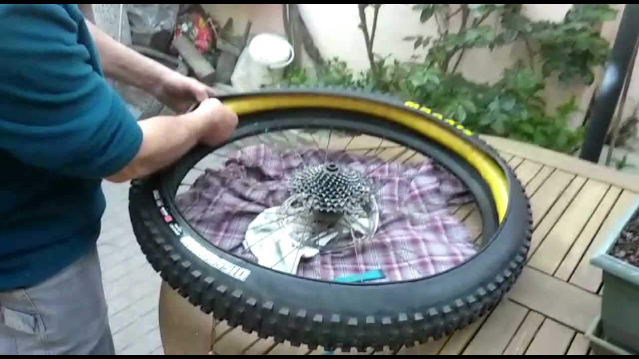 Como hacer un mousse casero para bicicleta (BTT)