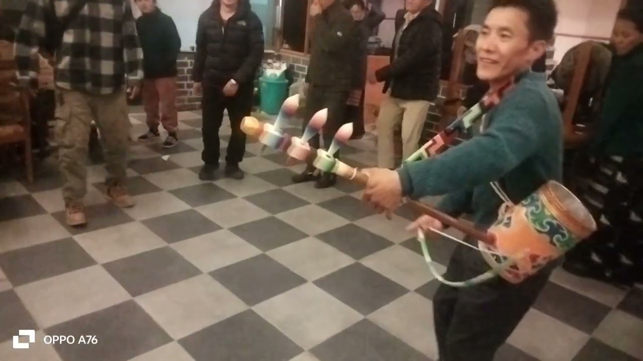 ༄༅༎ དེ་རིང་གྲོགས་མོའི་བུ་མོའི་སྐྱེས་སྐར་ལ་སྟོད་པ་ཚོ་འཁྲུག་སེ་འདུག་ལྷན་རྒྱས་གཟིགས་དང་།