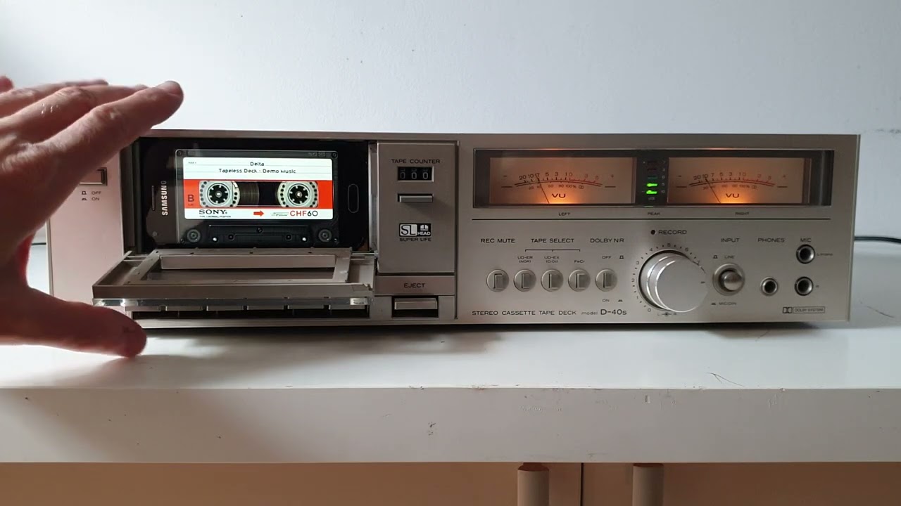 HITACHI D-40s converted into MP3/FLAC player - Tapeless Deck Project