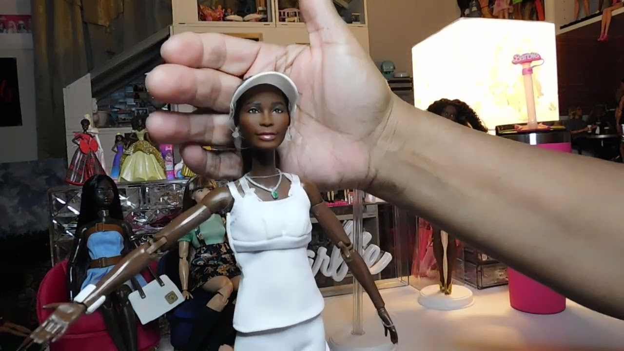 Unboxing & Review of Barbie's Inspiring Women's Venus Williams