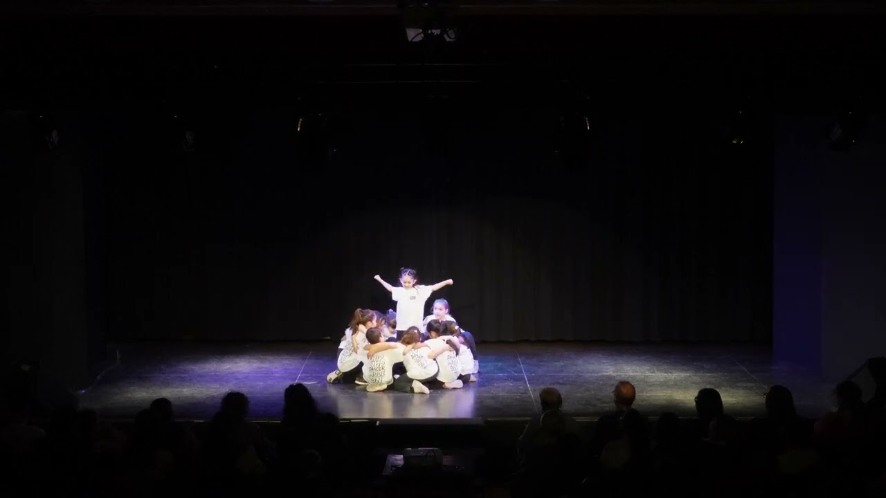 COMERCIAL KIDS ( Marta ) Street Dance Area - WINTER FESTIVAL 2025