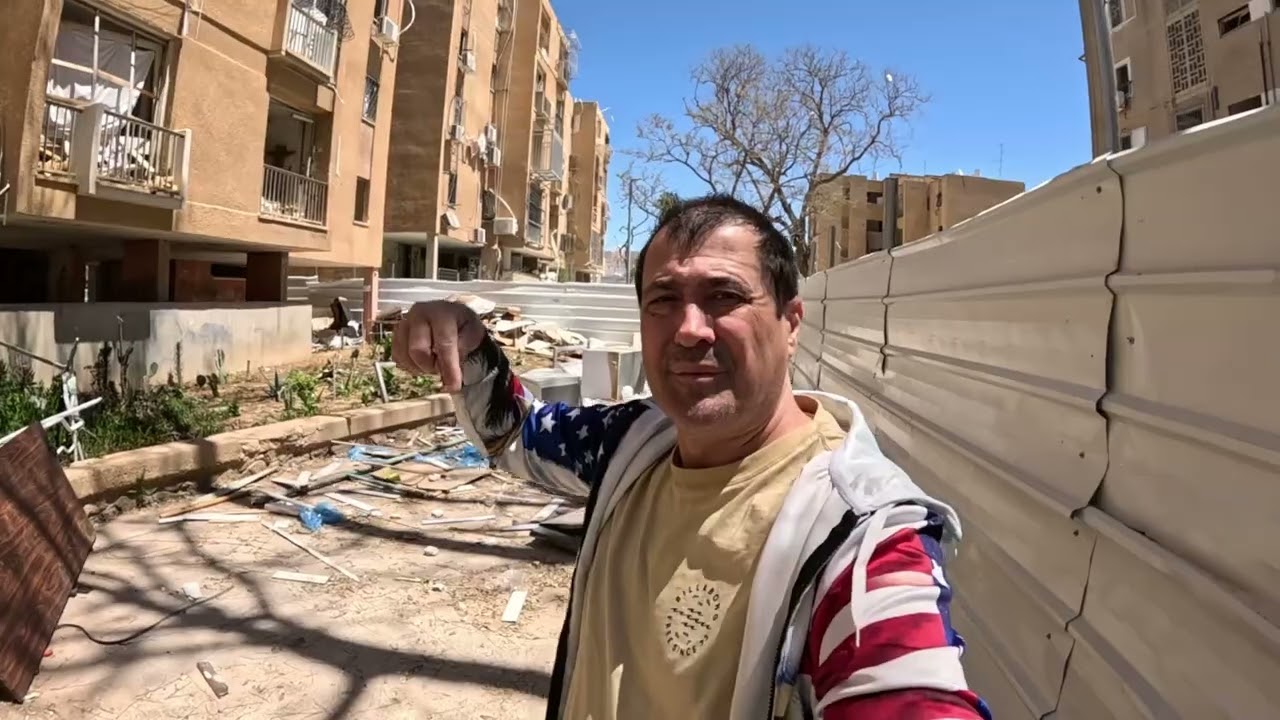 The missile strike in Arad (March 21, 2026) An Iranian missile hit a residential area