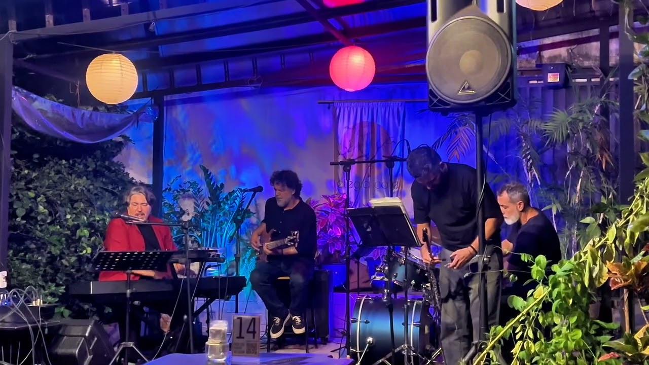 One Little Bird - Marcelo Maia e Kiko Continentino