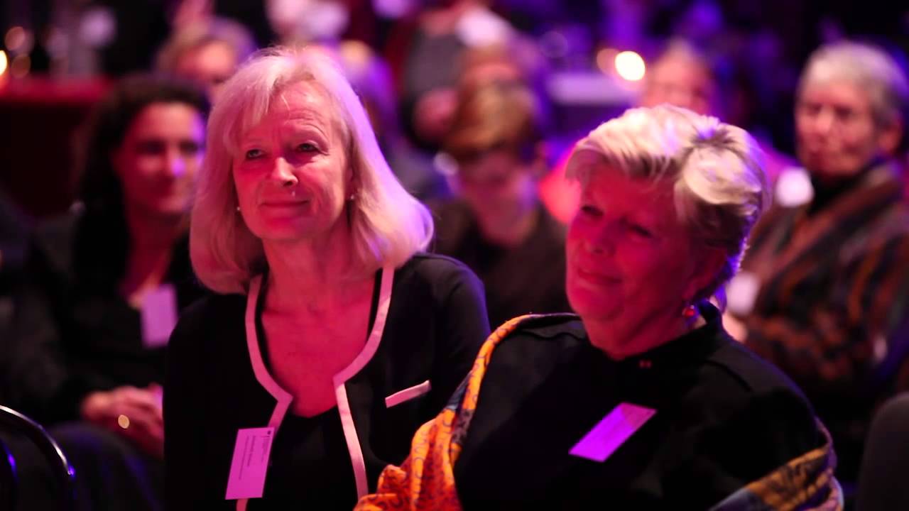 Empfang zum Internationalen Frauentag: Die Lebenswirklichkeit von Frauen ver&auml;ndern