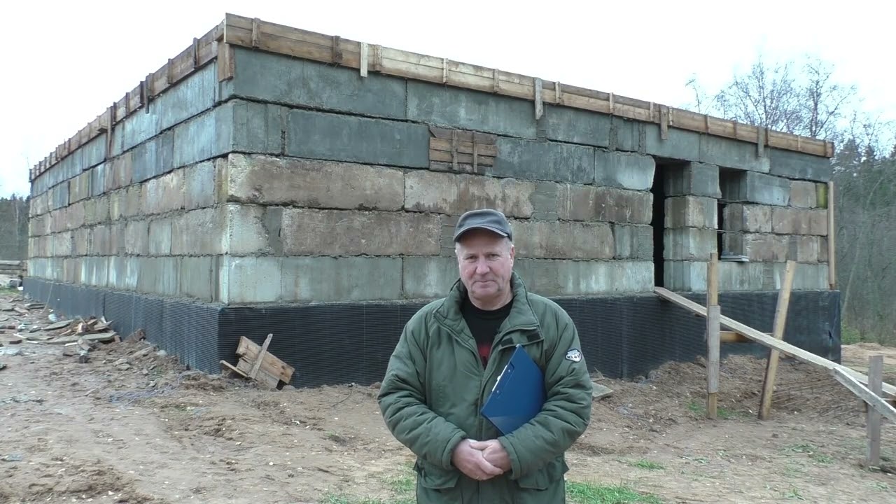 Строительство сборно- монолитного дома из материалов бывших в употреблении.