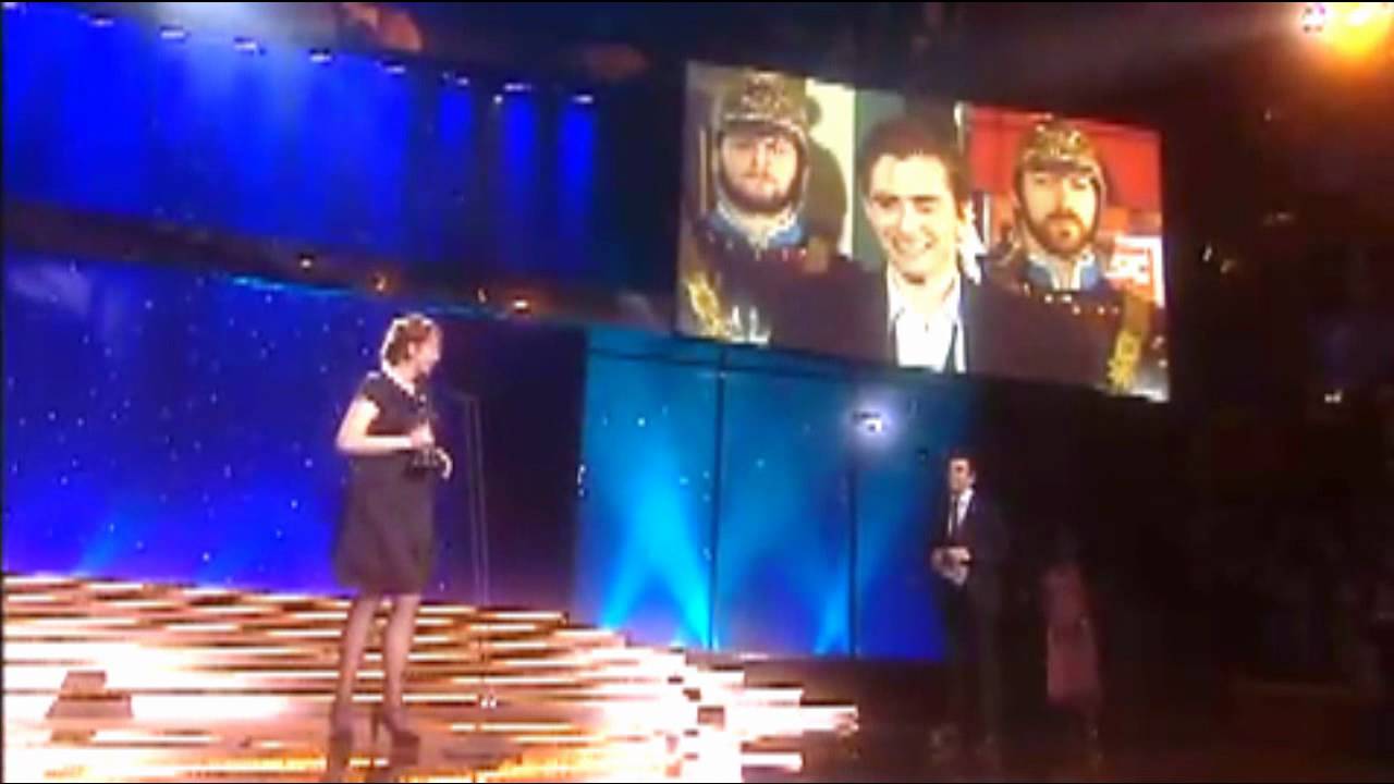 David Tennant & Catherine Tate - Sign no more