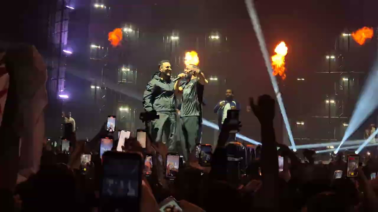 LACRIM - AWA ( FINAL ACCOR ARENA )