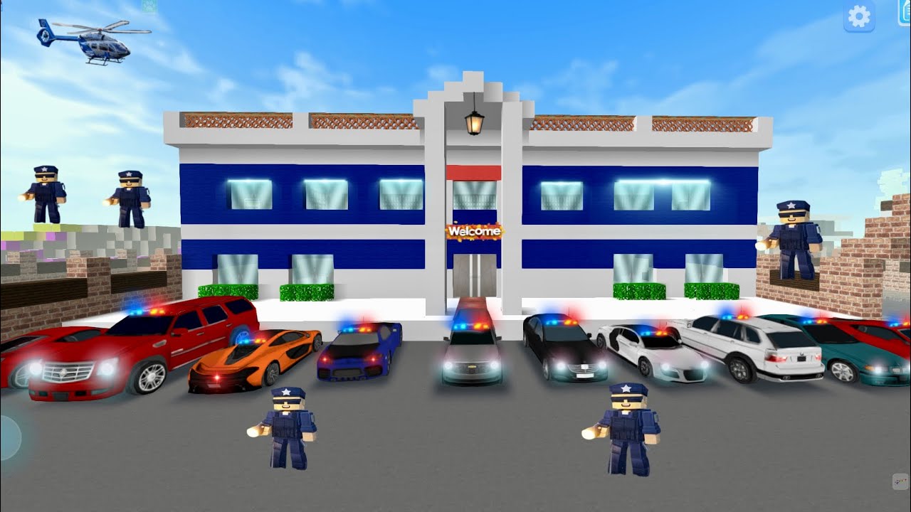Rich Police Station 💰🚔 | Supercars on Duty in school partycraft 