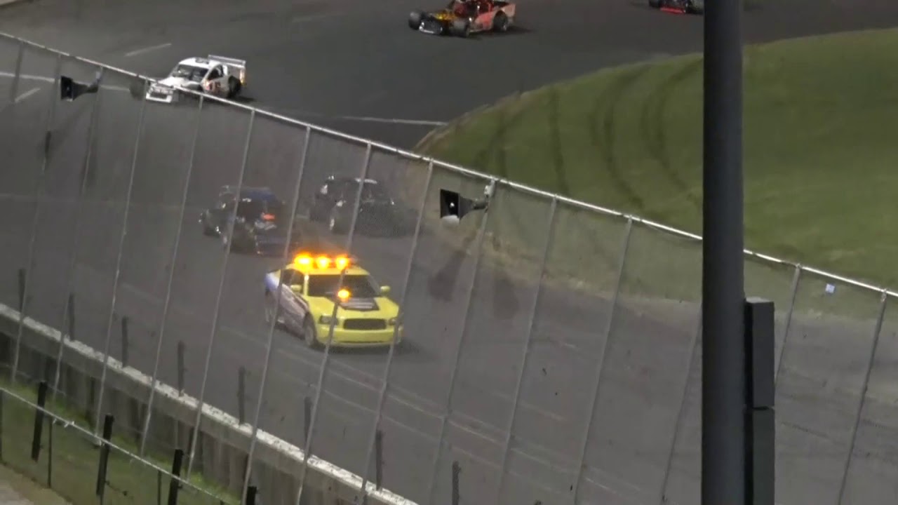 2020 Stafford Speedway Unusual Moments....