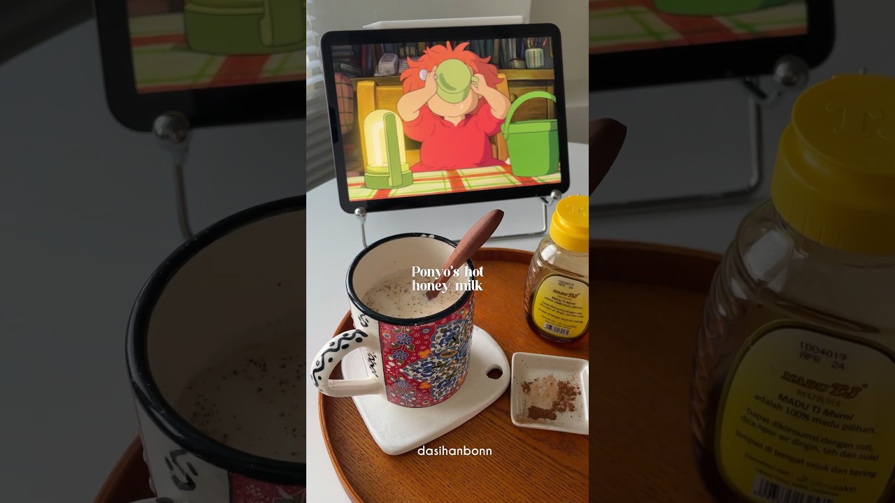 Ponyo’s hot honey milk 🥛 