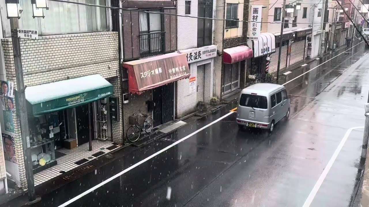 19/3 Snow ⛄️ ❄️ March snow in Nakano Tokyo Japan