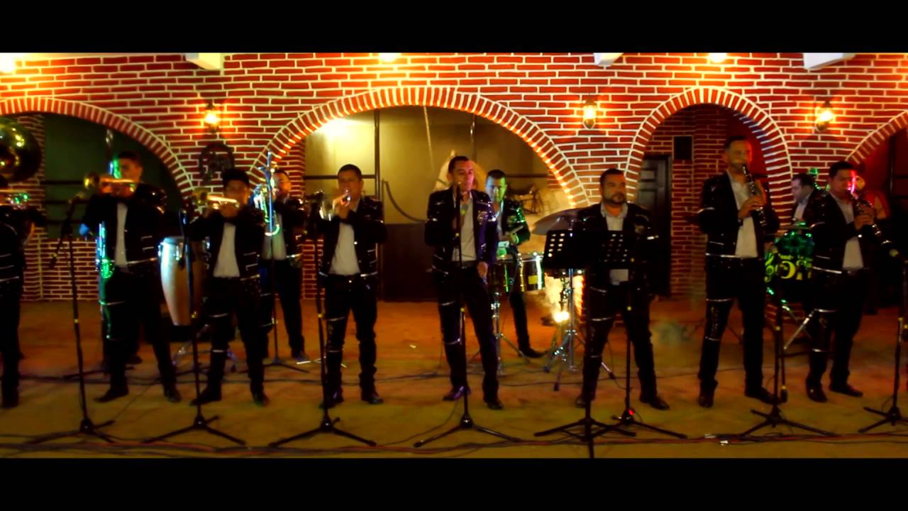 Banda La Nueva Clave De Oro - El Meño (Video) (En Vivo)