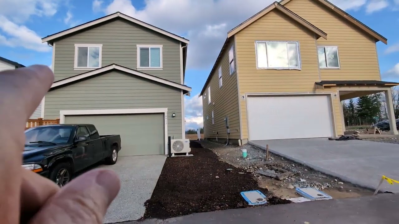 Living in Tehaleh - driving tour of Holt Homes area