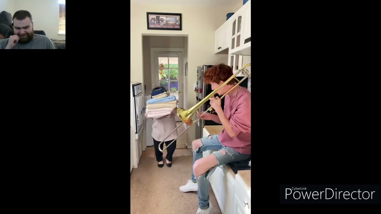 Xadcraft Reacts Sound Effecting my Mom Compilation