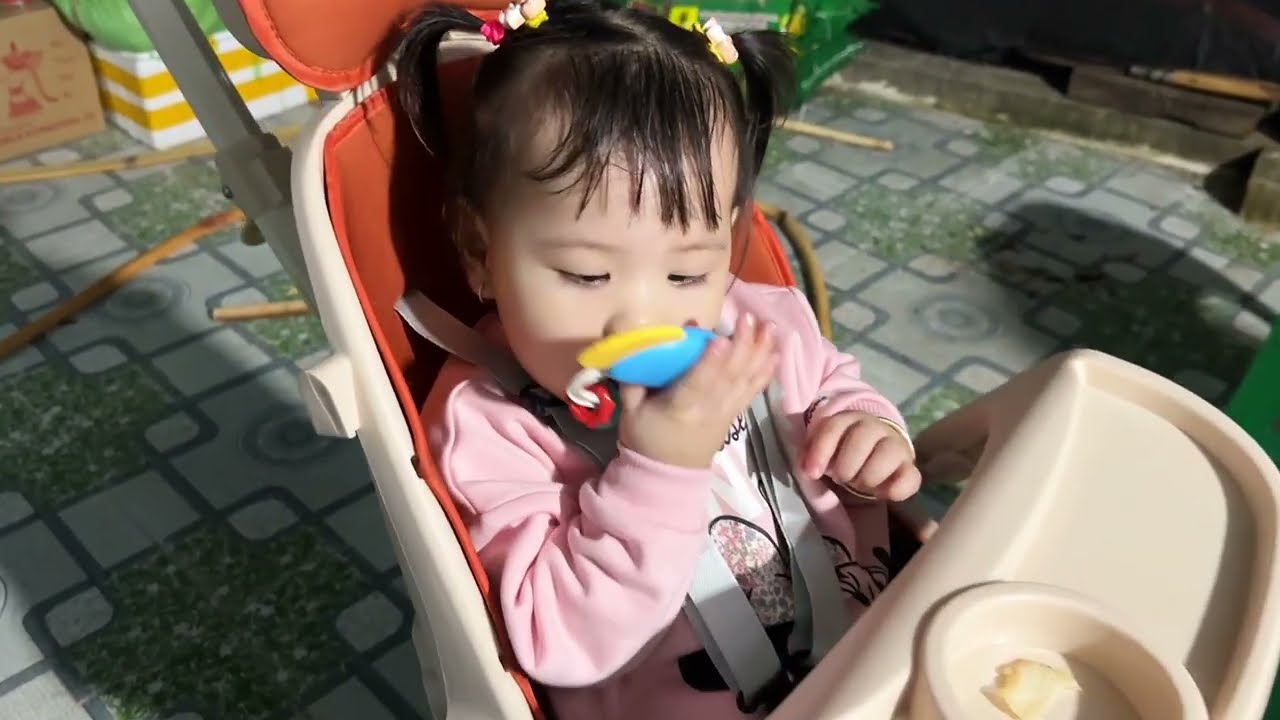 bữa tối cùng Mẹ Tính và gia đình sau 1 ngày dọn dẹp nhà của đón tết. Về quê ăn gì cũng ngon hết ạ