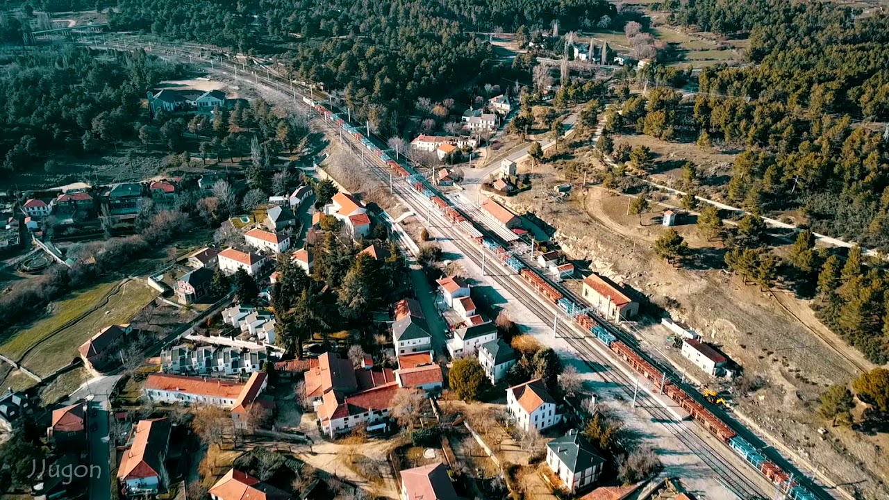 Las navas del marques (Ciudad ducal y barrio de la estacion)