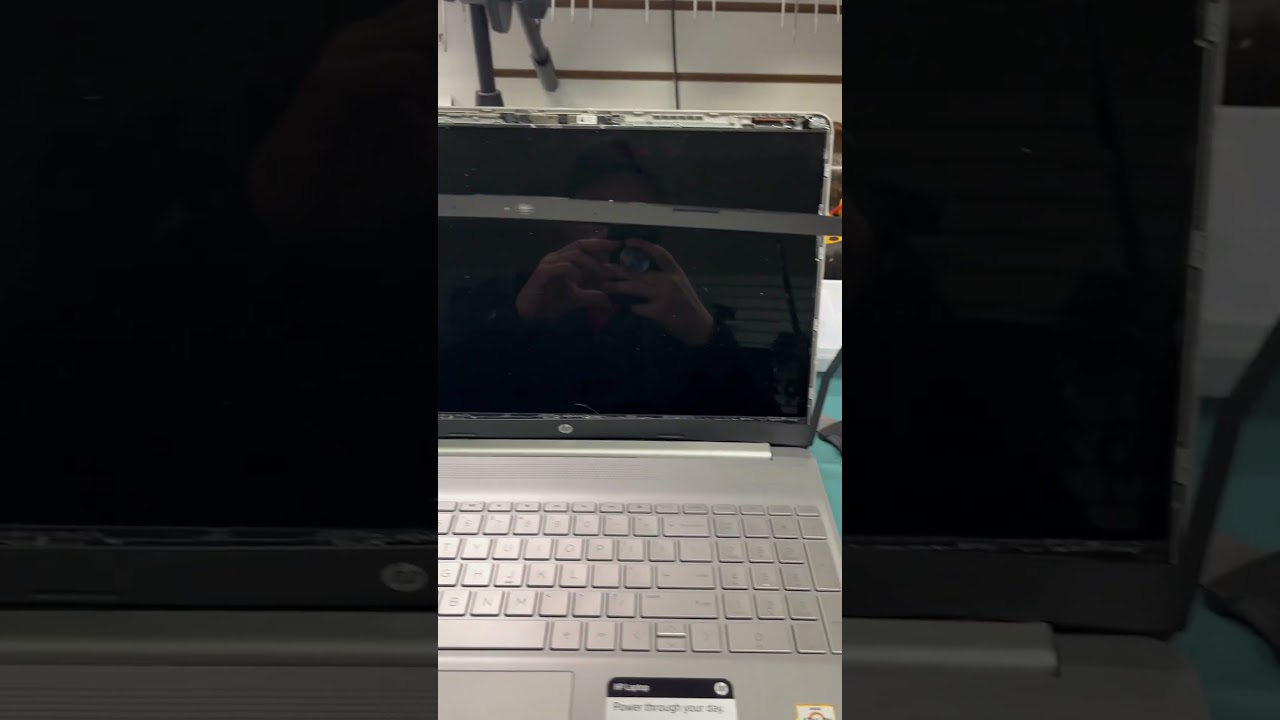 Замена экрана ноутбука за 30 секунд! #lcd #repair #hp #guide #howto #screenreplacement