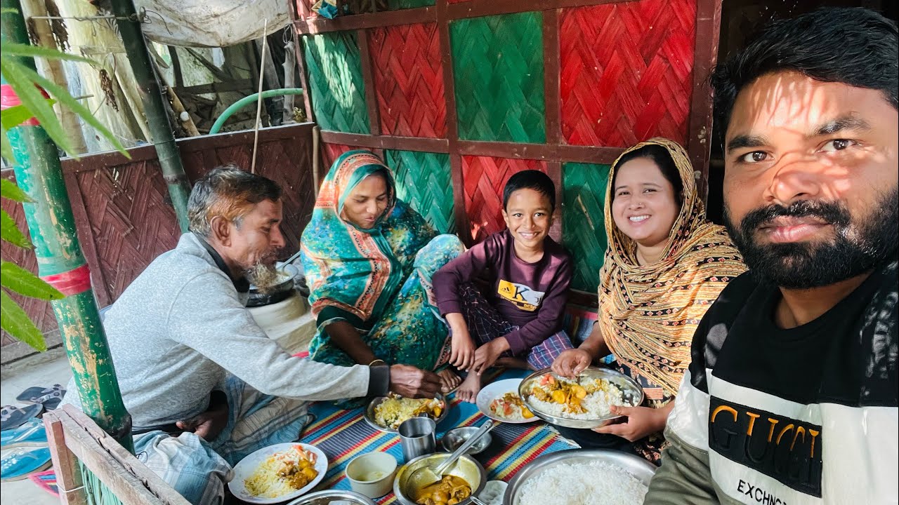 নতুন বছর উপলক্ষে সবাই এক সাথে খাওয়া দাওয়া করলাম / simple village life 24 / Bengali vlog / cooking / 