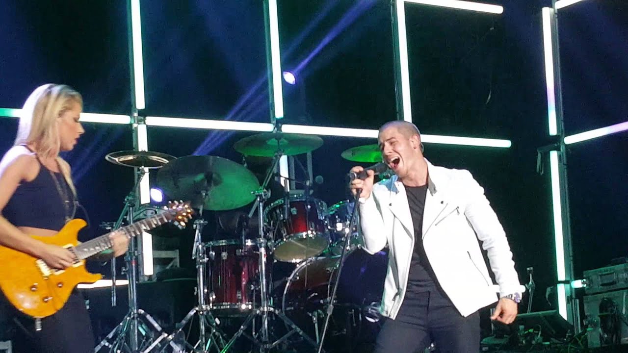 Nick Jonas - Numb @ TWC VMA Concert (Avalon Hollywood)